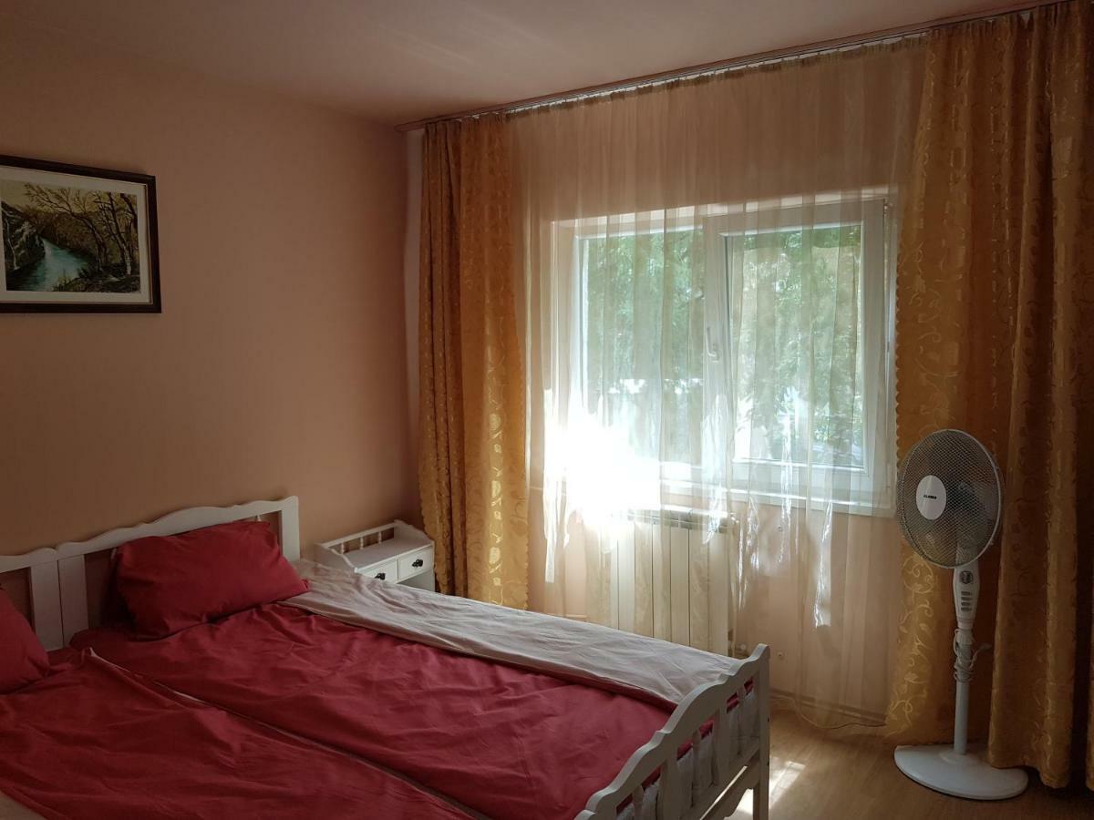Apartament Apartament Aura Oradea Zewnętrze zdjęcie